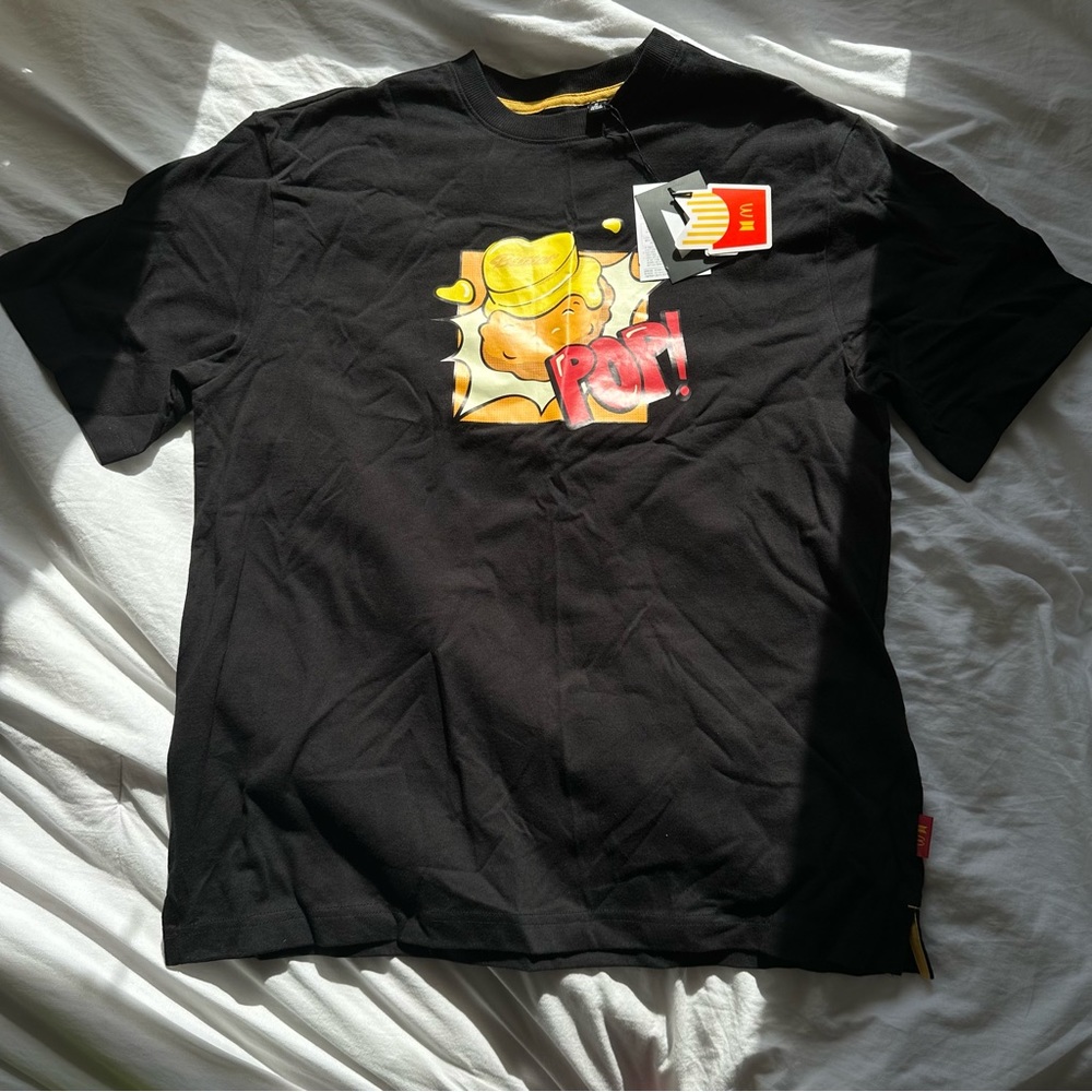 BTS X MCD MELTING SS TEE BLACK